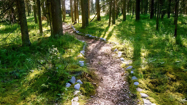 kings-fold-retreat-centre-small